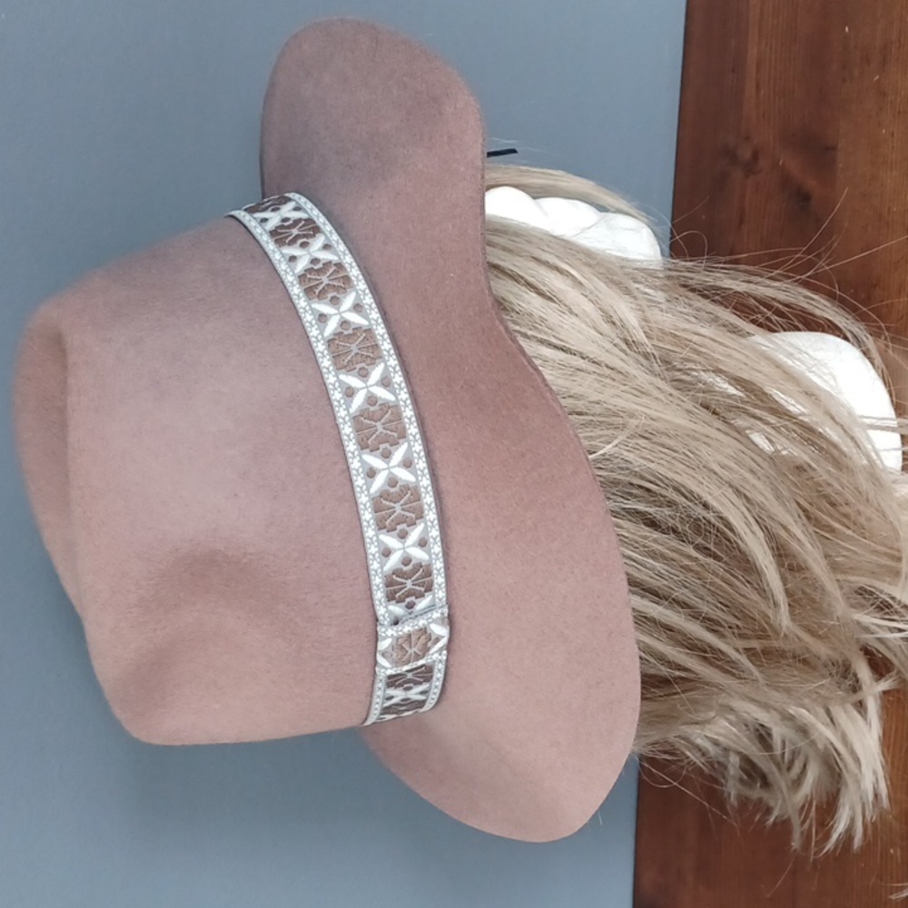 GELSO BIANCO Wool hat